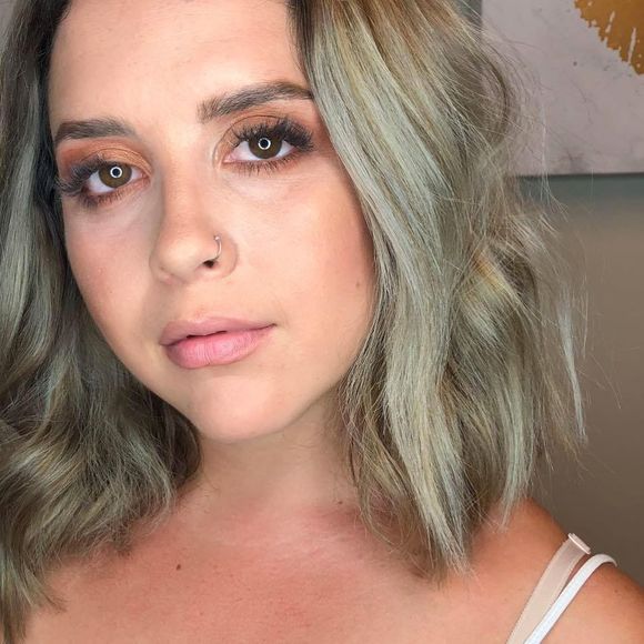 Meet your Posher, Catherine - Picture 1 of 1